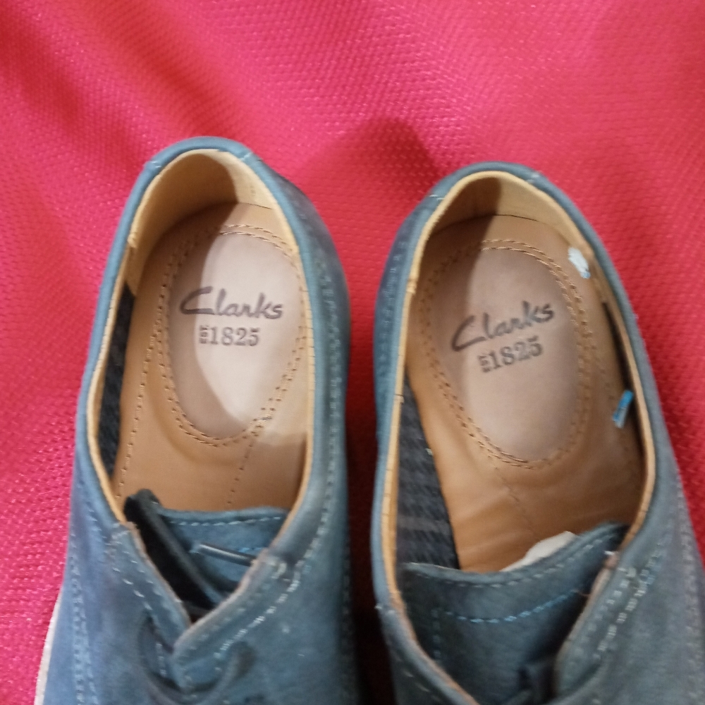 Clarks - Picture 5 of 5